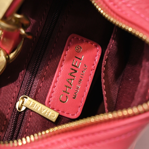 シャネルバッグ全体デザイン